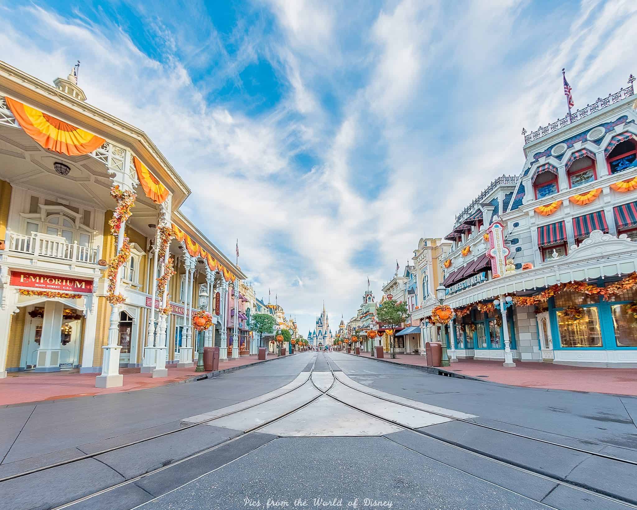 Disneys Main Street Through The Lens Of Master Photographer Michael Gonzalez - 1ap18f8