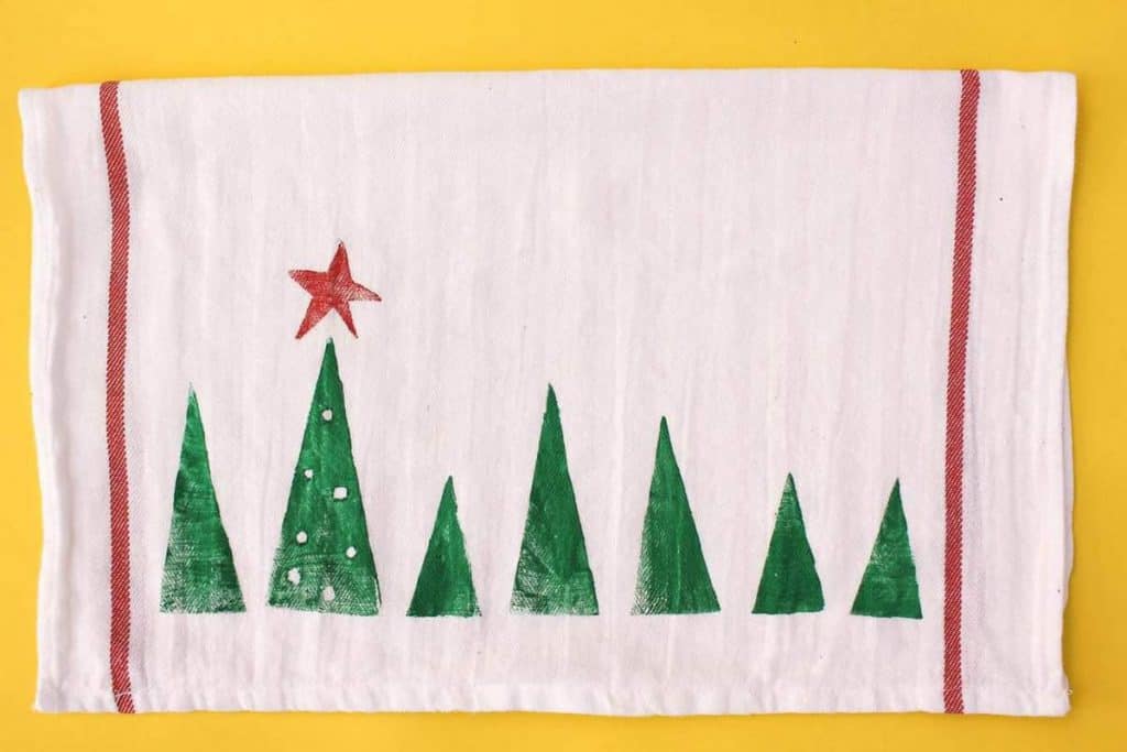 22-fun-christmas-crafts-for-toddlers-age-2-3