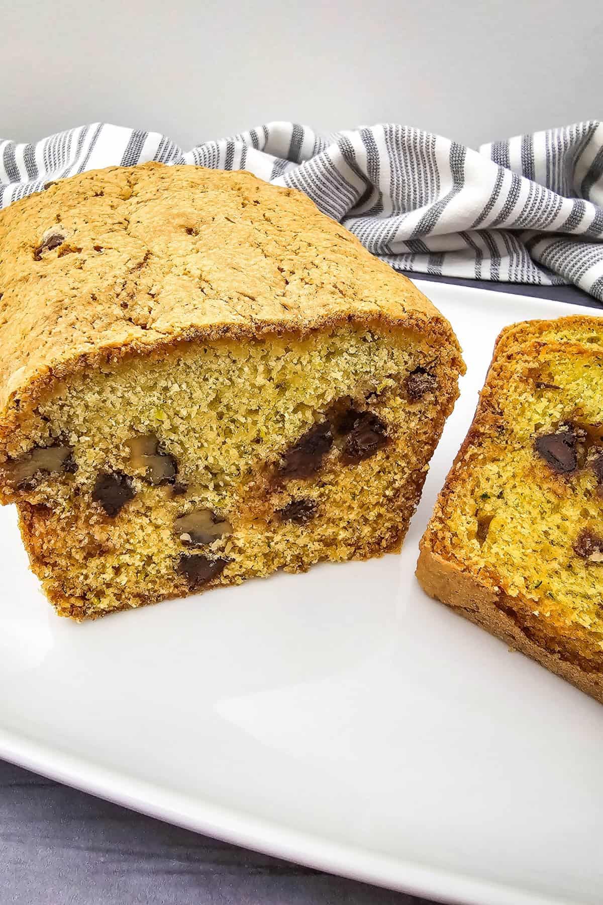 Close-up photo of a loaf bread in a plate.
